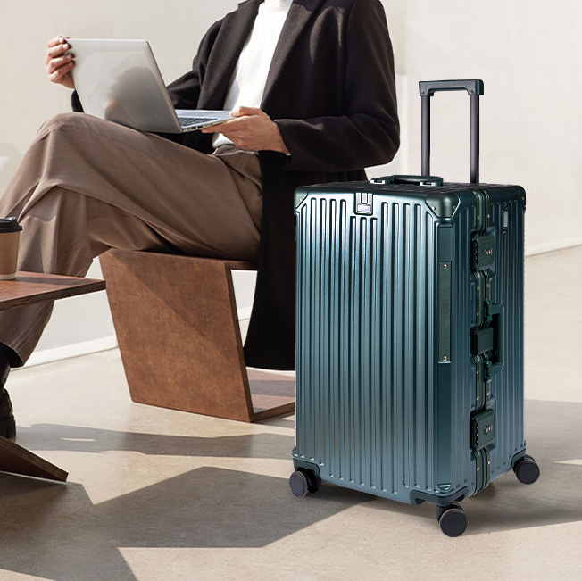 Matkatavarat ja matkalaukut